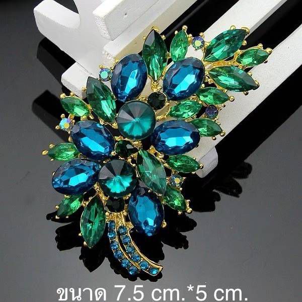 Brooches Collection 002 (80 1-37) - Thai Dress Brooches and Jewellry