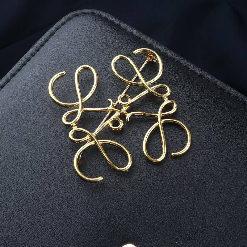 Brooches Collection 003-4 (25 63-85) - Thai Dress Brooches and Jewellry
