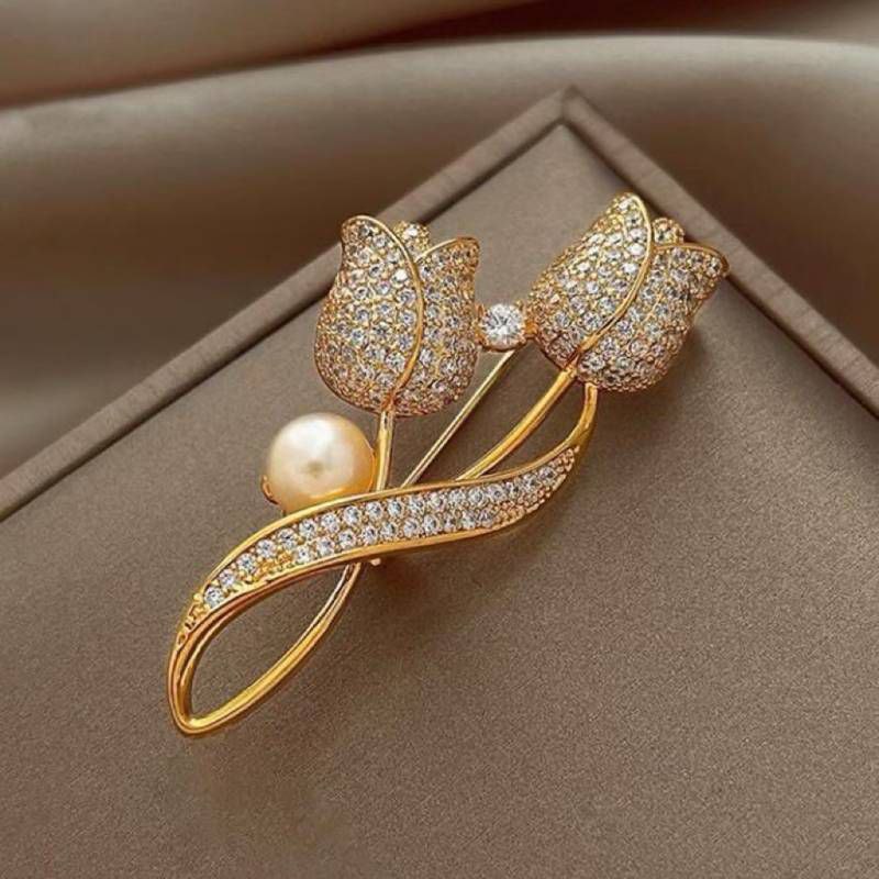 Brooches Collection 003 (25 82-112) - Thai Dress Brooches and Jewellry