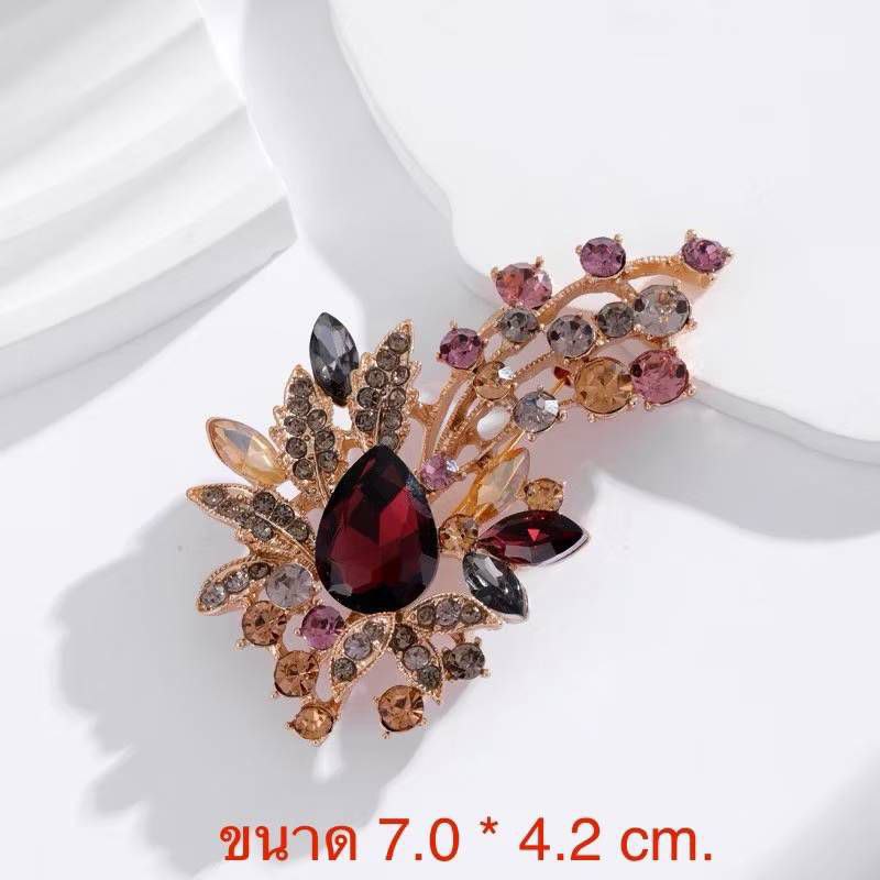 Brooches Collection 002 (80 1-37) - Thai Dress Brooches and Jewellry