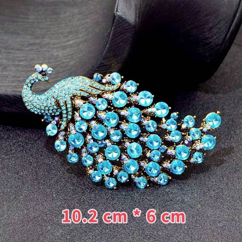 Brooches Collection 002 (80 1-37) - Thai Dress Brooches and Jewellry