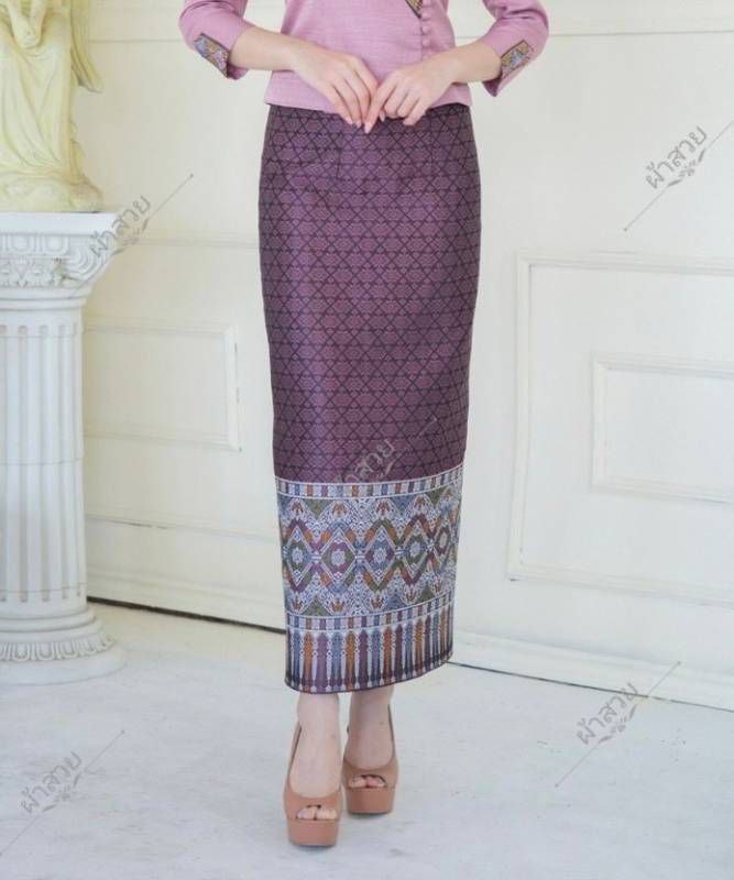 Elegant Thai/Laos Silk Skirt - Free Size Waist 24"- 44", 51-60 Traditional Thai Clothing