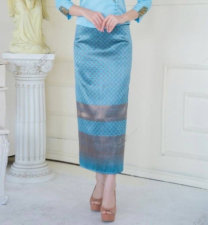 Elegant Thai/Laos Silk Skirt - Free Size Waist 24"- 44", 51-60 Traditional Thai Clothing