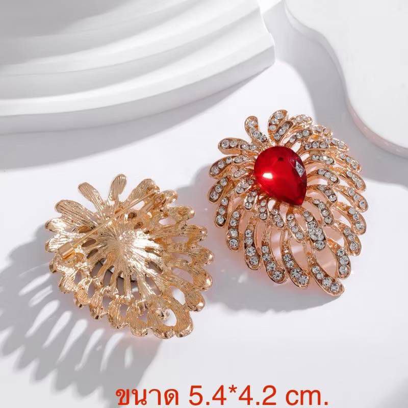 Brooches Collection 002 (80 1-37) - Thai Dress Brooches and Jewellry