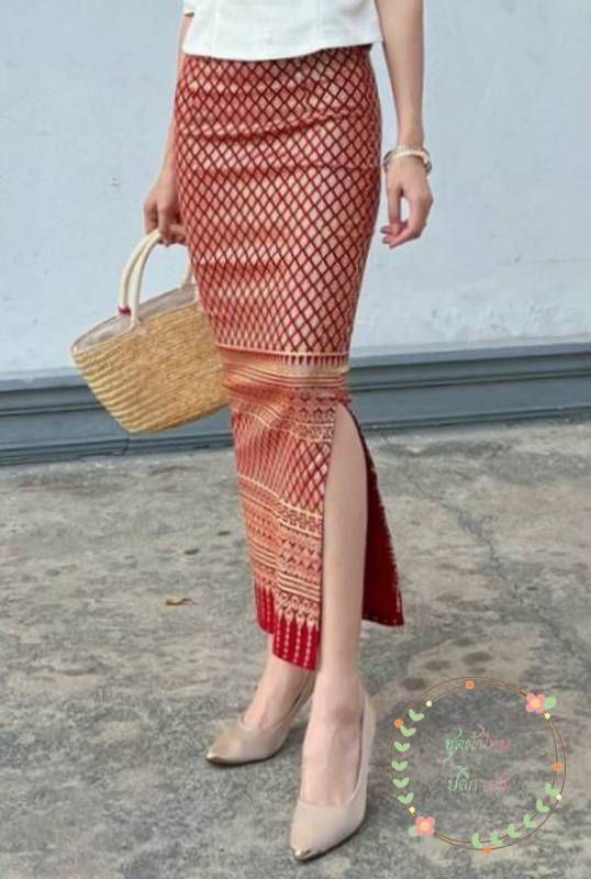Elegant Thai Laos Silk Long Skirt with Split 24 45 Two Sizes Available Fitted Skirts Size A 25 30 Size B 30 40 Drop 35 Traditional Thai Clothing Thai Silk Skirt