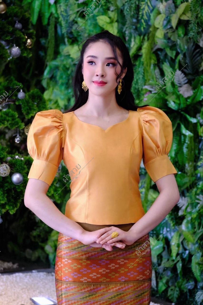Thai Laos Silk Blouse Four Threaded Silk Wavy Batwing Sleeve Blouse 8 Colors 37 Chest 32 42 Shiny Silk