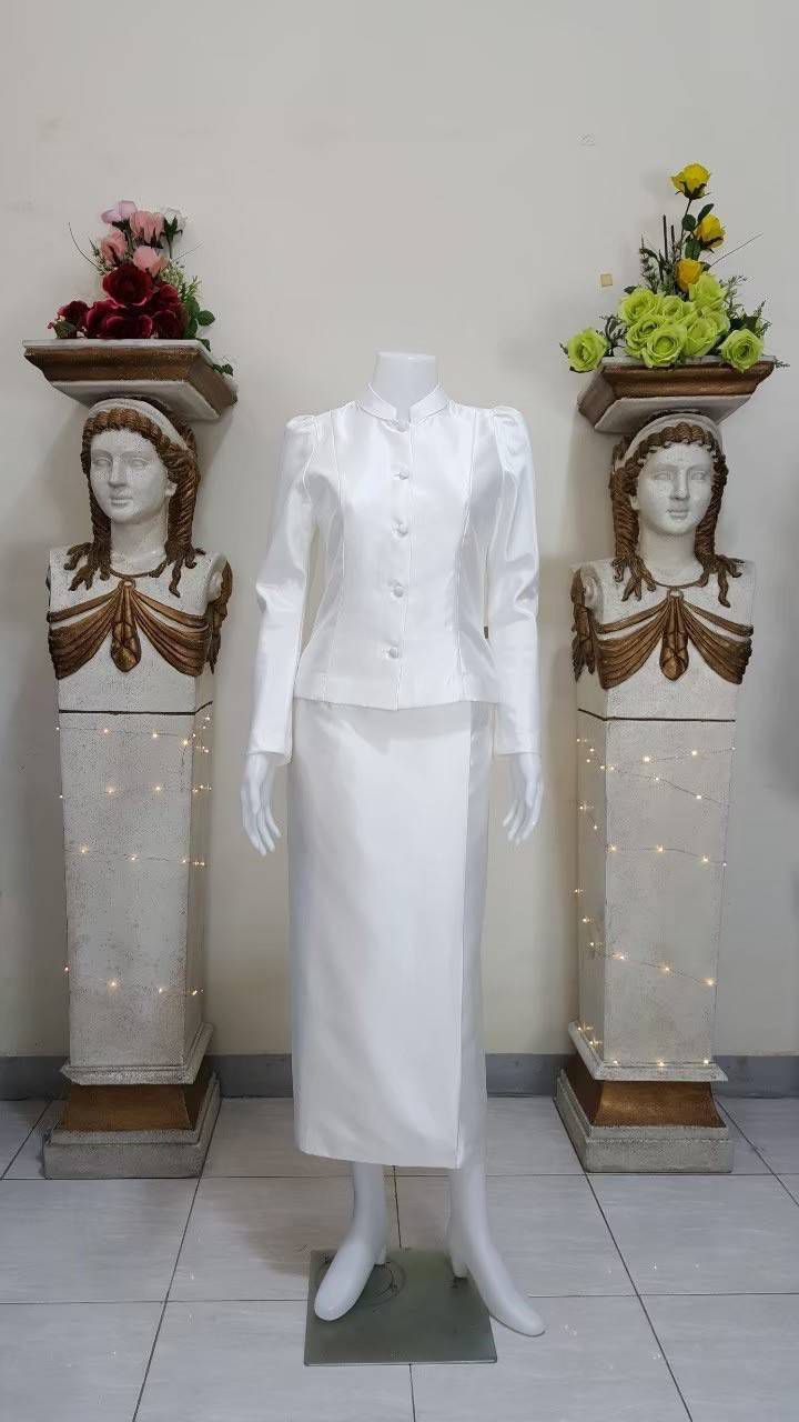 Thai Traditional Dress Chitralada Set Italian Silk Beautiful Shape