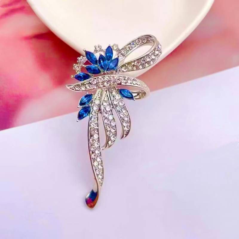 Brooches Collection 003-1 (25 1-24) - Thai Dress Brooches and Jewellry