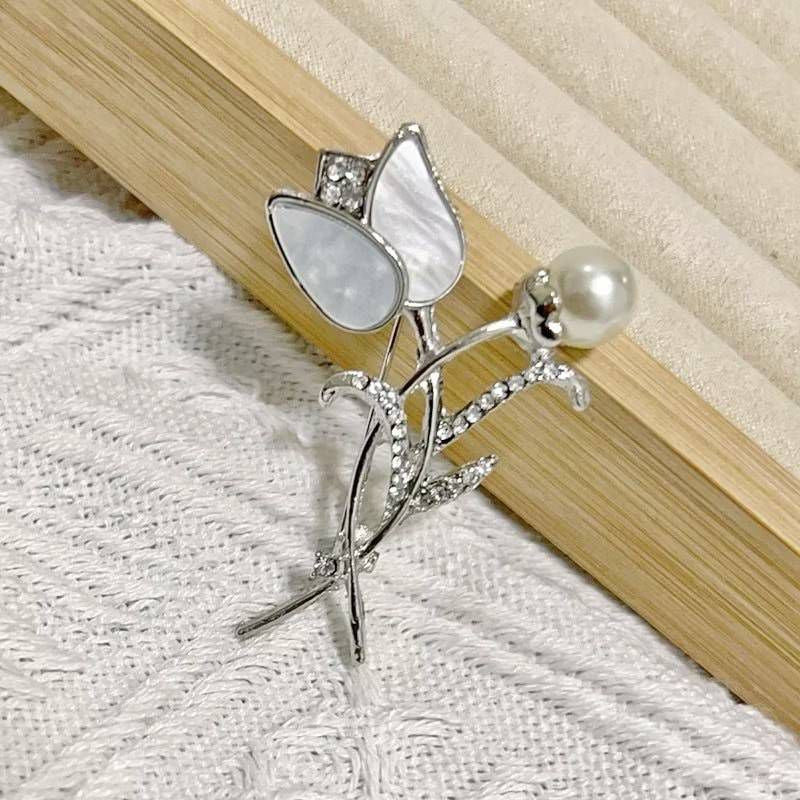 Brooches Collection 003 (25 82-112) - Thai Dress Brooches and Jewellry