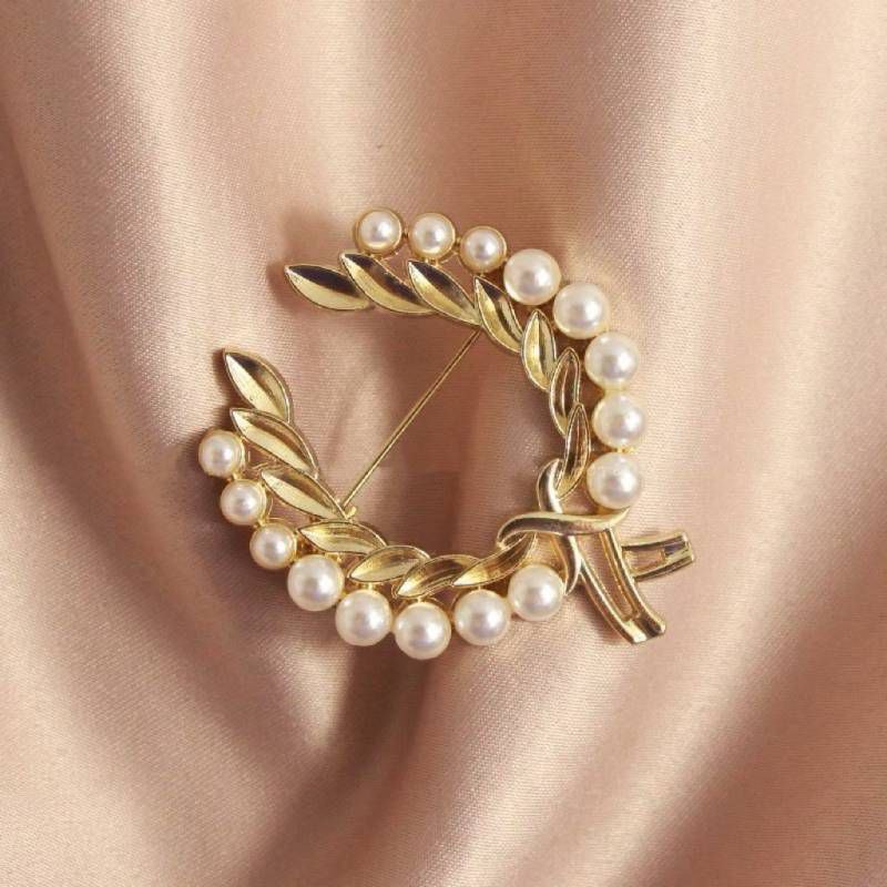 Brooches Collection 003-4 (25 63-85) - Thai Dress Brooches and Jewellry