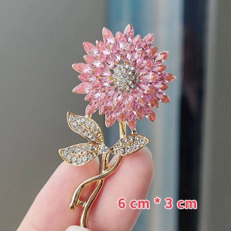 Brooches Collection 001 (45 1-46) - Thai Dress Brooches and Jewellry