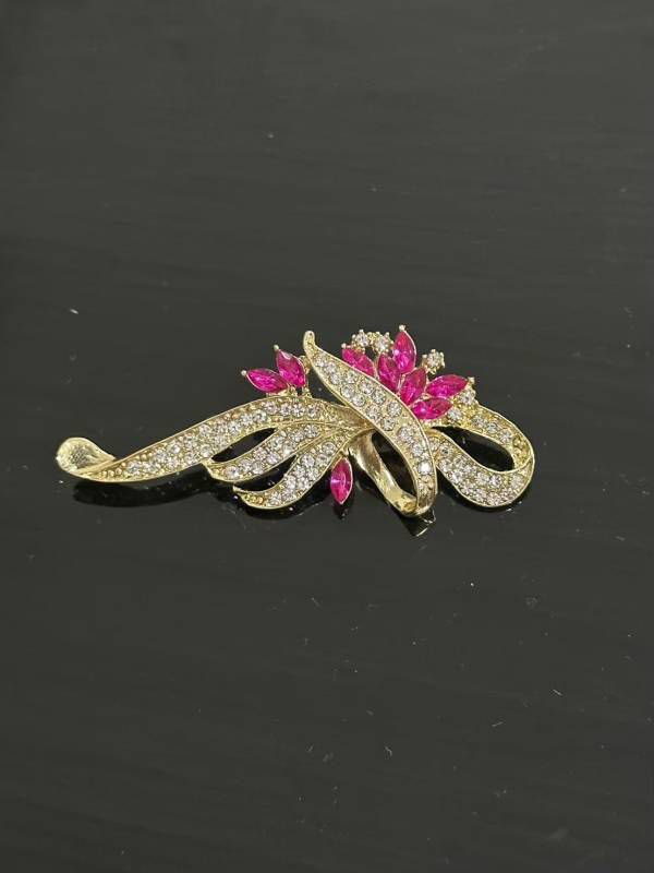 Brooches Collection 003-1 (25 1-24) - Thai Dress Brooches and Jewellry