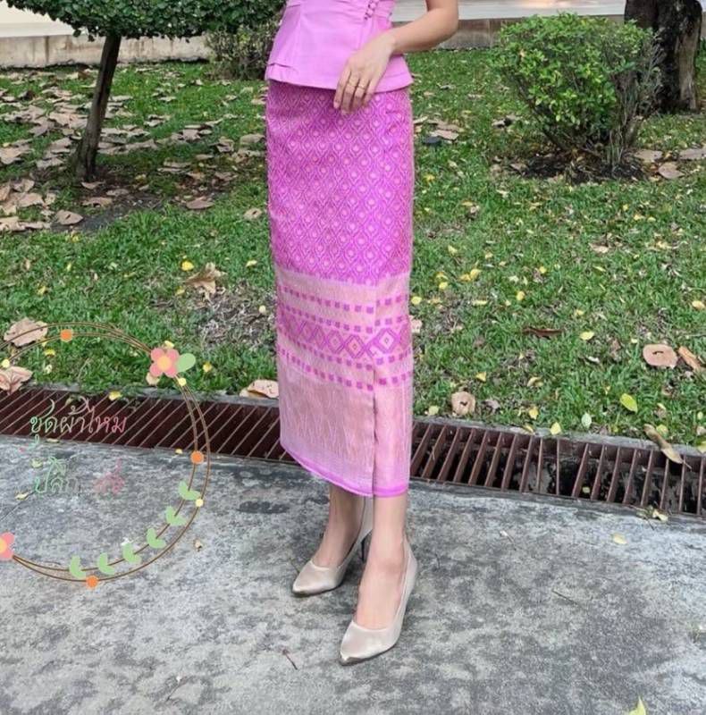 Elegant Thai/Laos Silk Skirt - Free Size Waist 24"- 44", 31-40 Traditional Thai Clothing, Thai Silk Long Skirts