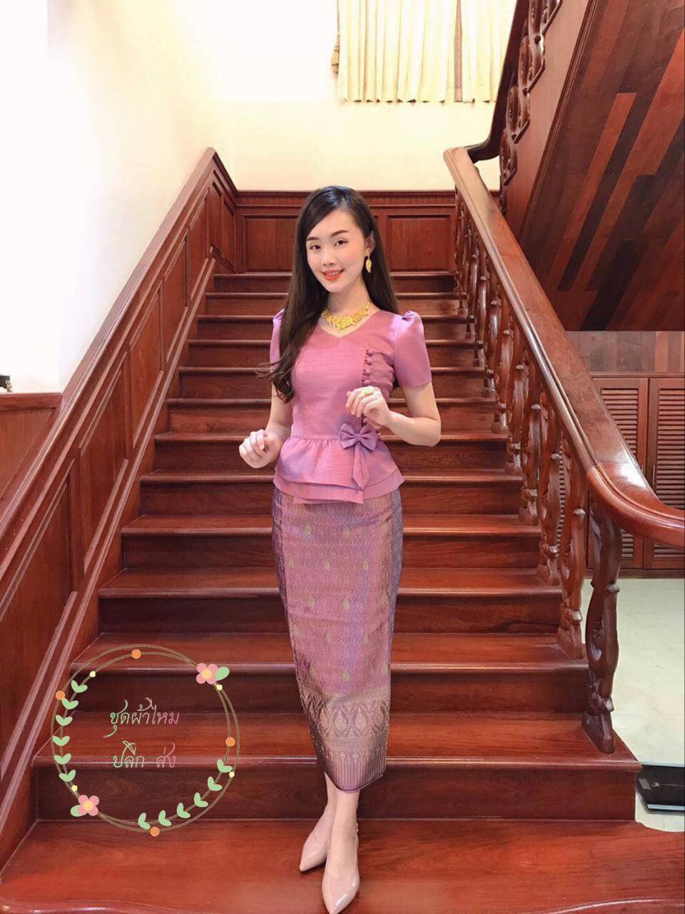 Thai Traditional Dress Silk Blouses