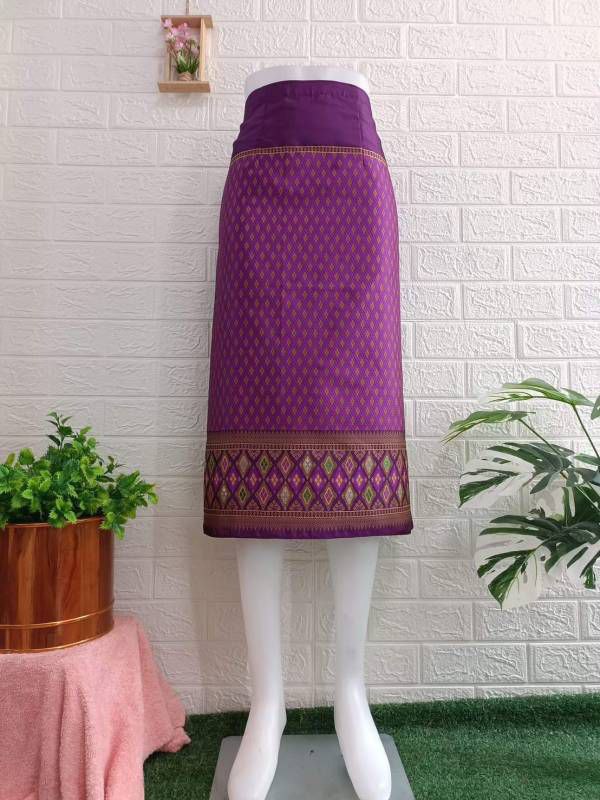 Elegant Thai/Laos Silk Mini Skirt - Free Size Waist 24"- 44", 21-31 Traditional Thai Clothing, Thai Silk Skirt