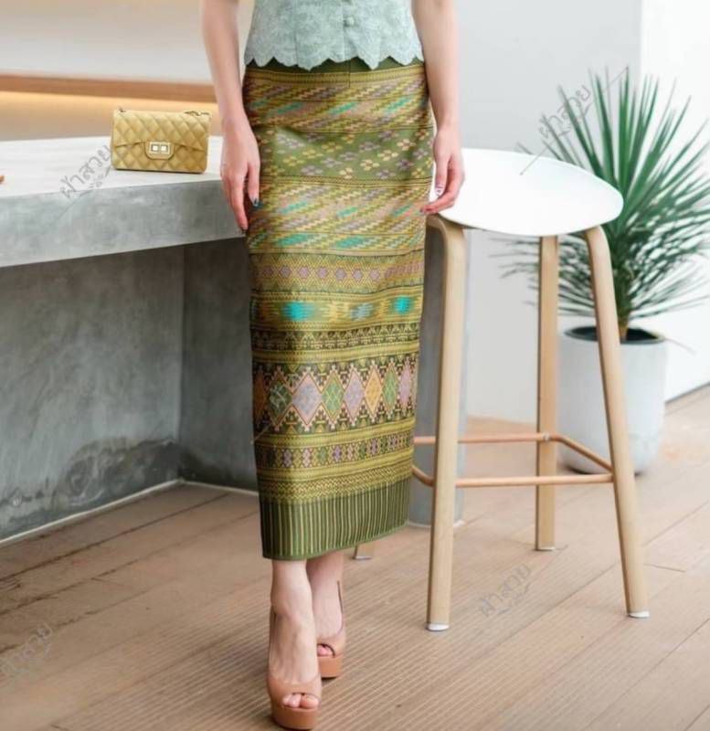 Elegant Thai/Laos Silk Skirt - Free Size Waist 24"- 44", 21-30 Traditional Thai Clothing, Thai Silk Long Skirts