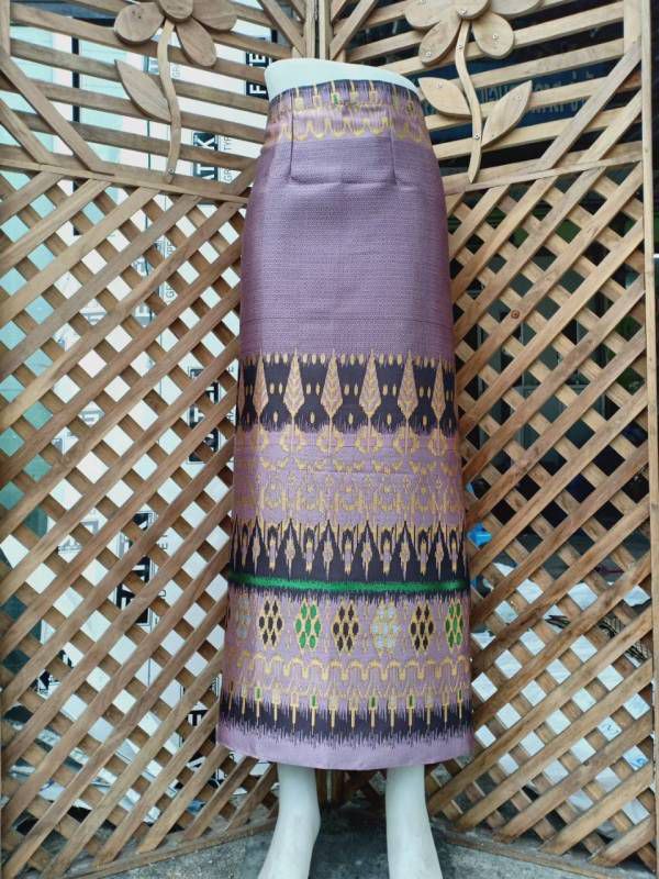 Elegant Thai/Laos Silk Long Skirt - Free Size Waist 24"- 44", 22-42 Traditional Thai Clothing, Thai Silk Skirt