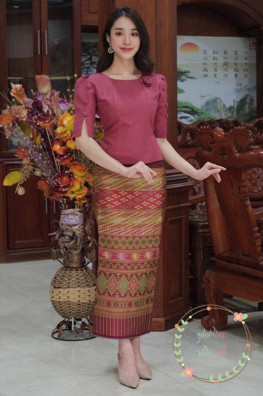 Thai/Laos Silk Skirt & Blouse Short Sleeve SET (2 Pieces) - Sets Style #46-1 Chest 32"- 46". Plus Free Size Skirt 24"- 44" Elegant Thai Silk